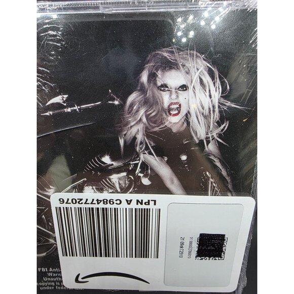 Lady Gaga "Born This Way" CD Album New Sealed Case With Artwork - Picture 8 of 9